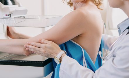 Prevenzione donna: quali sono le differenze tra mammografia ed ecografia mammaria?